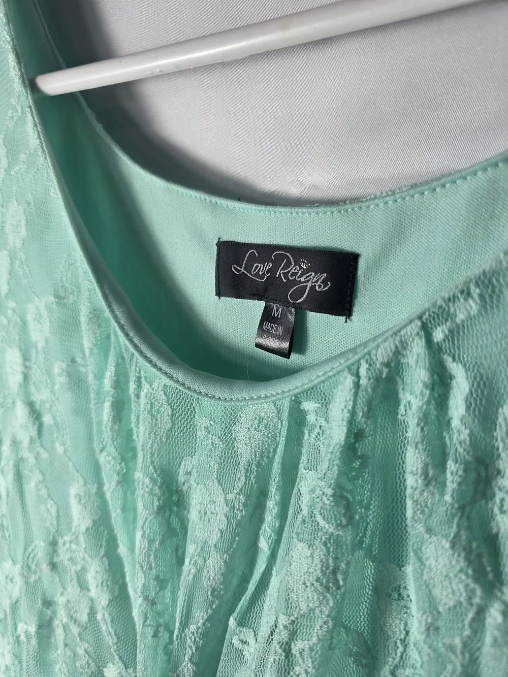 Love Reign Mint Lace Long Sleeve Dress EUC